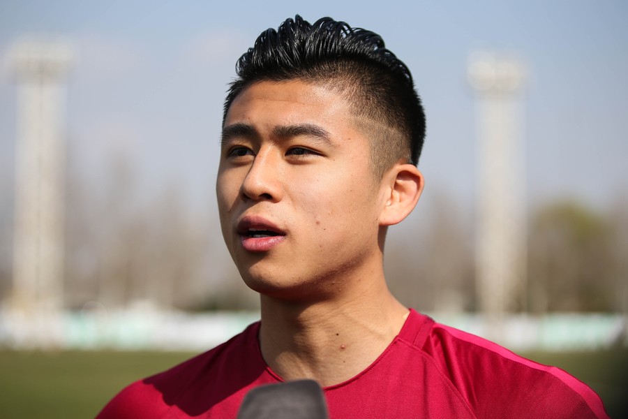 Audio Vivid是由UWA联盟与AVS联合制定，先进的元数据系统兼容AMD国际标准且可灵活扩展，确保还原创作者的创作意图